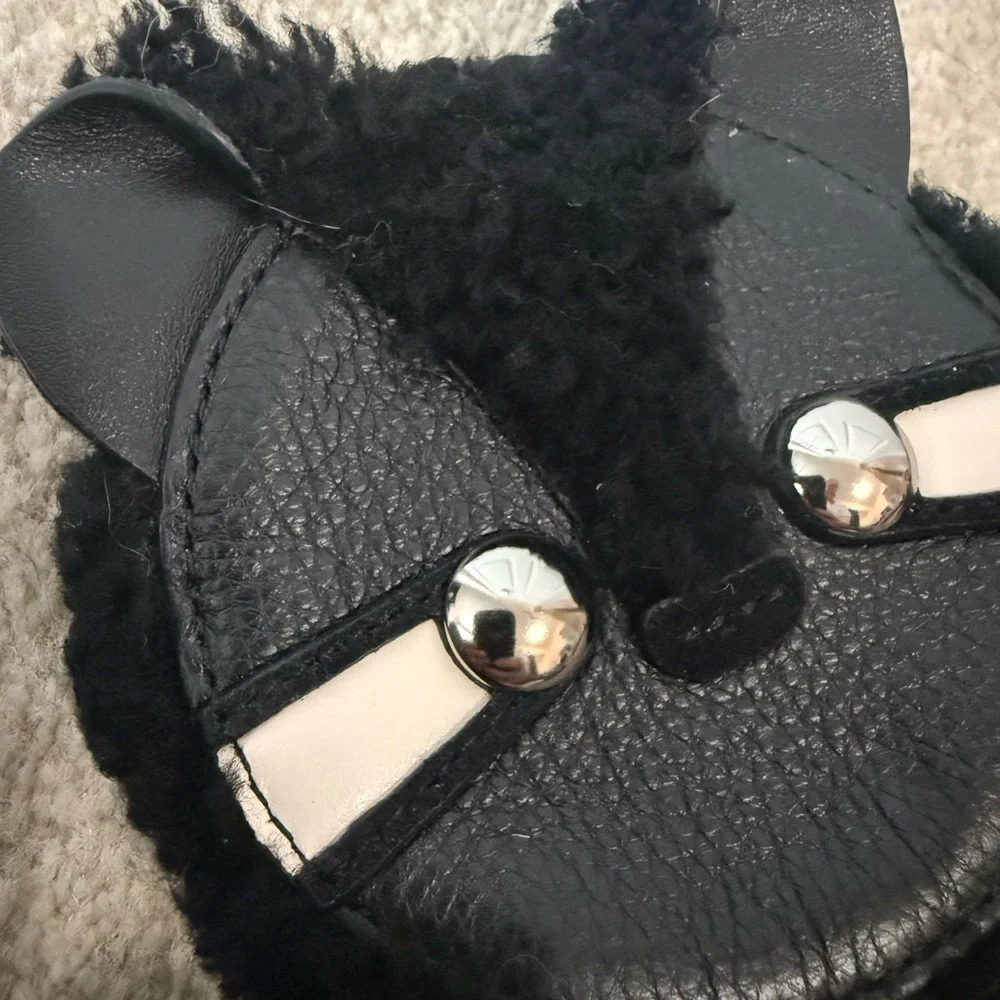 Rare Coach Black Cat/Raccoon coin purse.